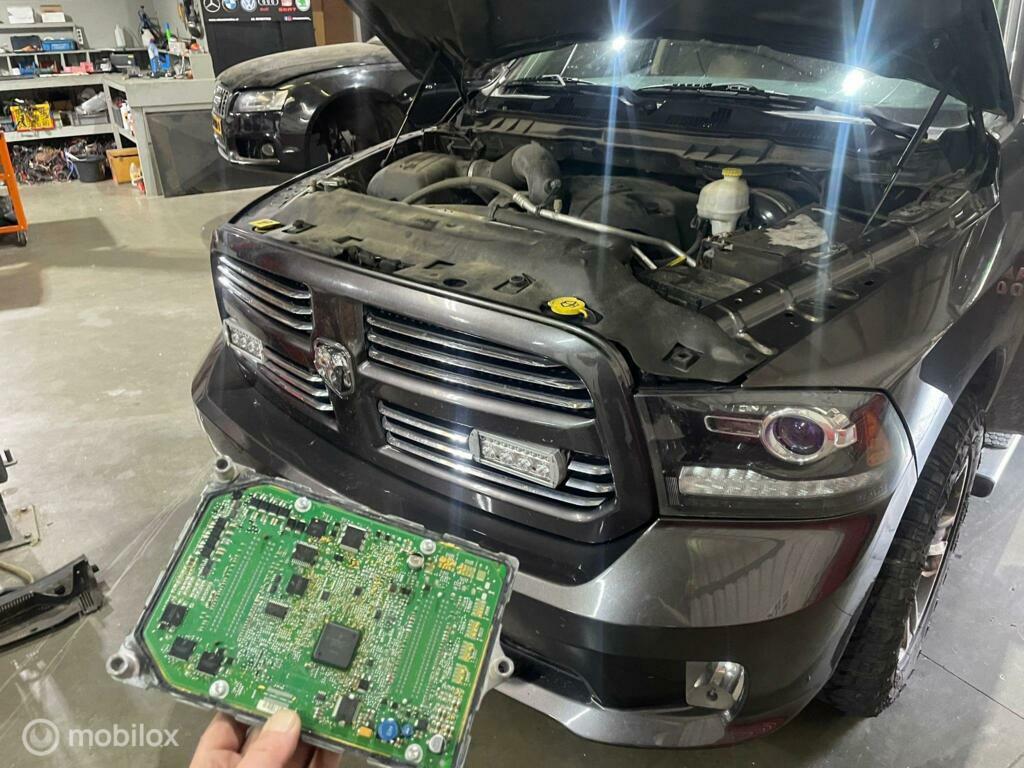 Dodge RAM 5.7 V8 foutcode P2008 wegschrijven storing wissen, Ophalen of Verzenden, Gebruikt