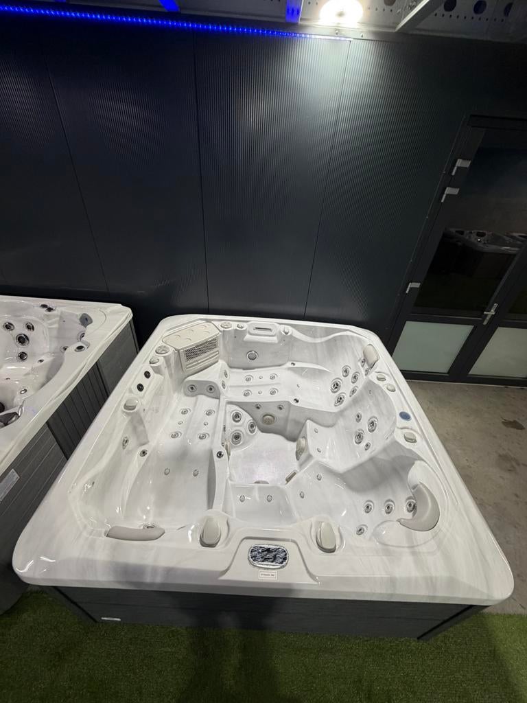 Nieuw showmodel Vogue Dynasty van €9495,- voor €6950,-, Verzenden, Nieuw, Filter