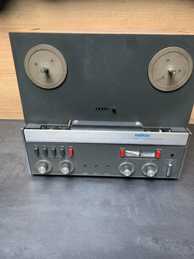 Revox A77 4-sporen bandrecorder - Opknapper, Audio, Tv en Foto, Bandrecorders, Ophalen, Bandrecorder