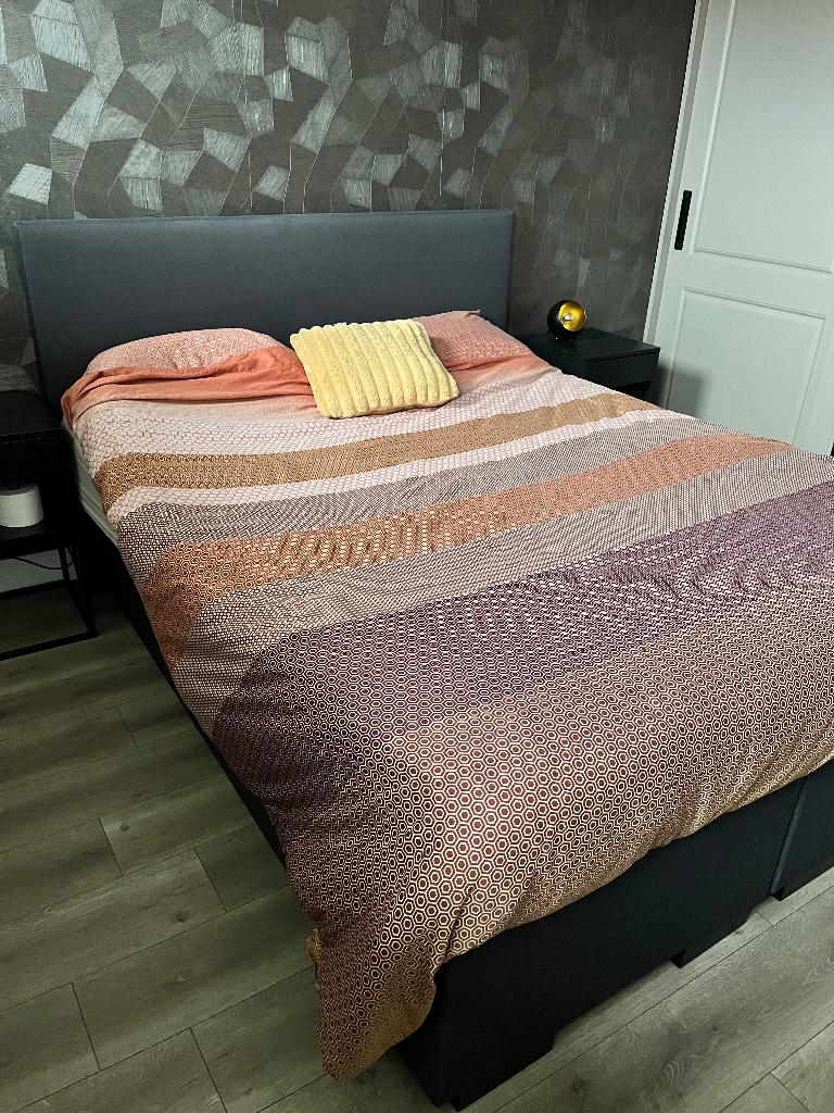 Boxspring, Gebruikt, 210 cm, Tweepersoons, Ophalen of Verzenden