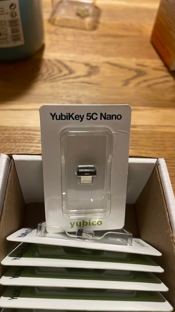 YubiKey 5C Nano - USB-C, Computers en Software, Ophalen of Verzenden, Nieuw