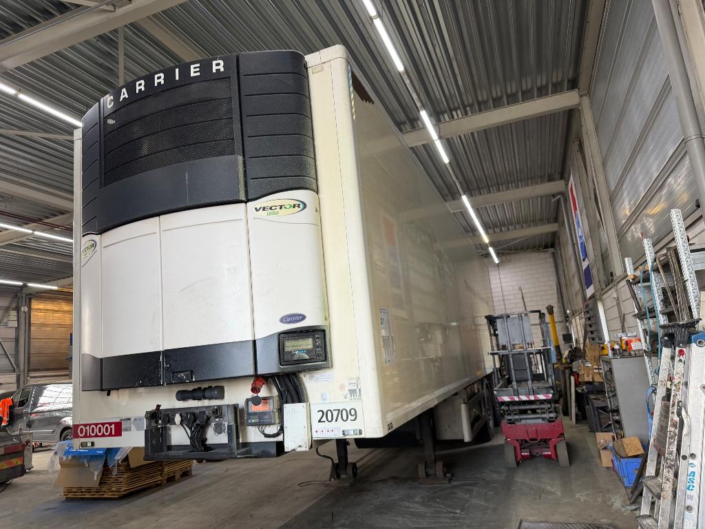 2 ASSIGE  KOELTRAILER. GESTUURD SILENT APK 2027., Auto's, Bedrijf, Aanhangers en Opleggers, Te koop