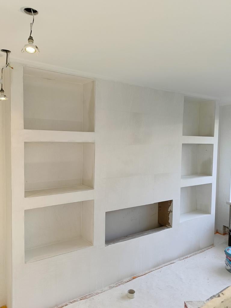 Foto 4 van STUCADOOR  SCHILDER  NODIG €15 M2