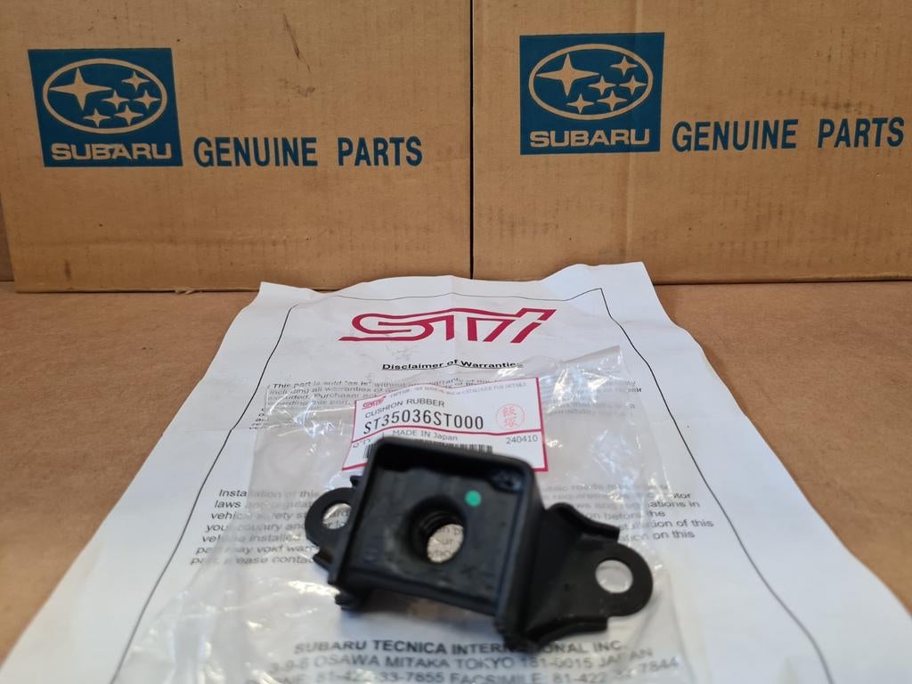 subaru STI group N gear shift lever rubber ST35036ST000 oem, Ophalen of Verzenden, Nieuw, Subaru