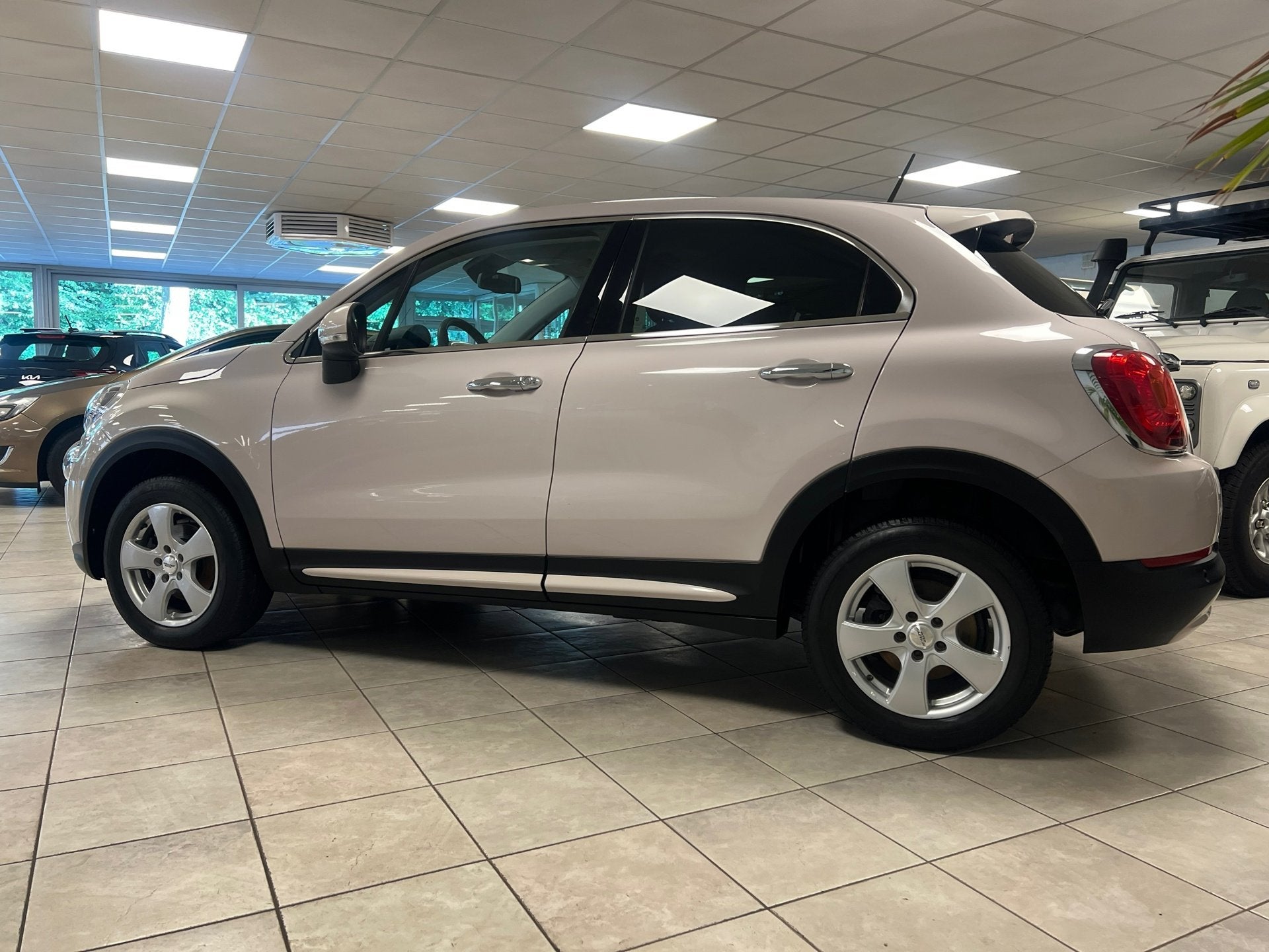 Fiat 500 X 1.4 Turbo MultiAir Lounge Climate control, Naviga, Voorwielaandrijving, Dealer onderhouden, Gebruikt, 4 cilinders