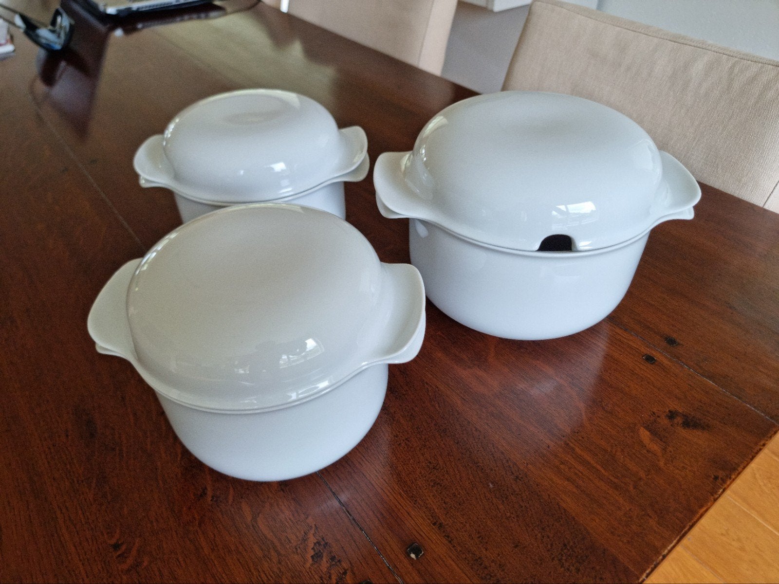 Set van 3 porseleinen schalen met deksel, Antiek en Kunst, Ophalen