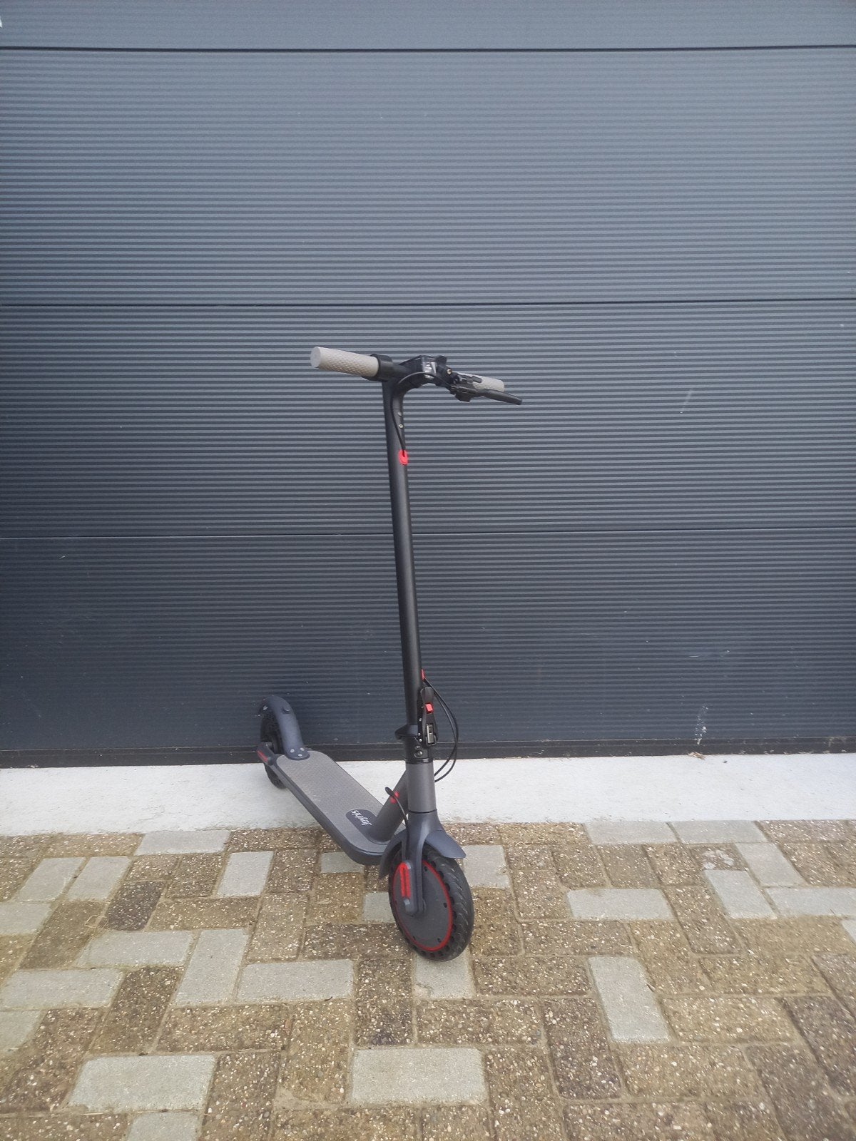 Elektrische step met zitje en oplader, Ophalen of Verzenden, Nieuw, Elektrische step (E-scooter), Xiaomi (en onbekend)