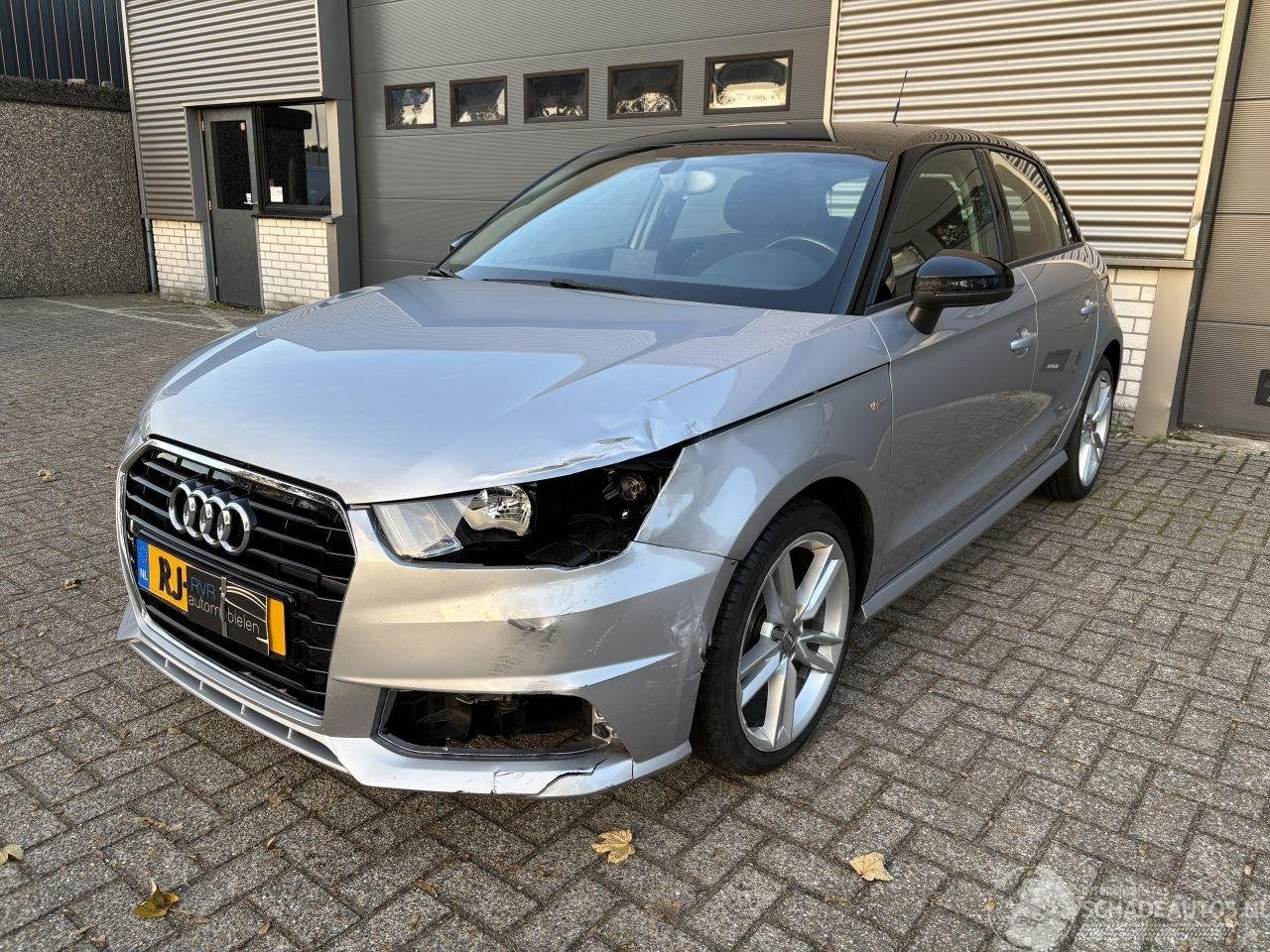 Audi A1 1.0 TFSI S-LINE / NAVI / CRUISE / 5 DEURS (bj 2018), Auto diversen, Audi, Zilver of Grijs, Hatchback, Info@audi.de