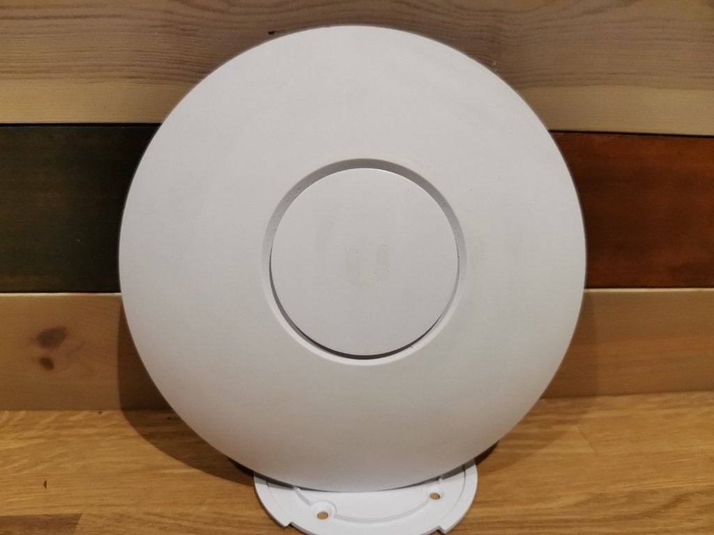 Ubiquiti Unifi AP-AC-LR, Computers en Software, Accesspoints, Gebruikt, Ekkersrijt 3102, 5692CC Eindhoven, Ubiquiti, Ubiquity