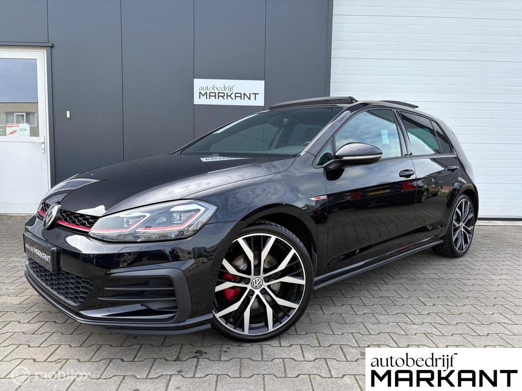 Volkswagen Golf 2.0 TSI 230pk GTI Performance Virtual / Pano, Auto's, Stof, Gebruikt, 4 cilinders, Bi-Xenon koplampen