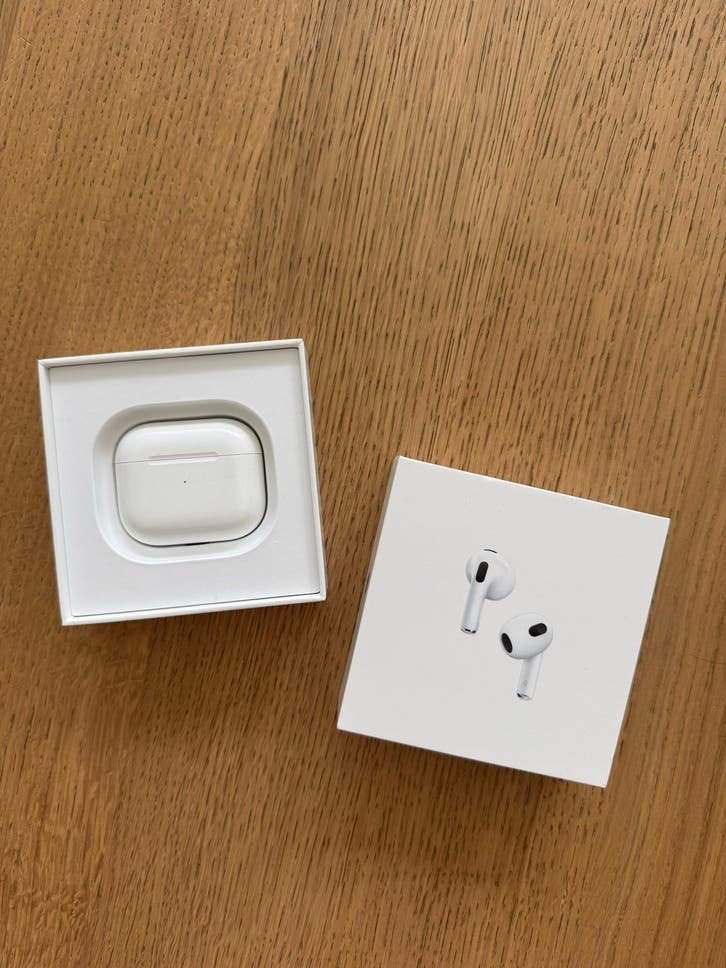 Apple AirPods 3e generatie met MagSafe Oplaadcase, Ophalen, In-ear, Bluetooth, Zo goed als nieuw