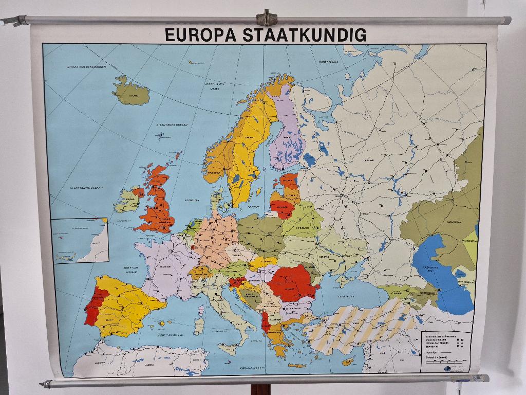 Mooie schoolkaart van Europa., Antiek en Kunst, Antiek | Schoolplaten, Ophalen of Verzenden, Aardrijkskunde