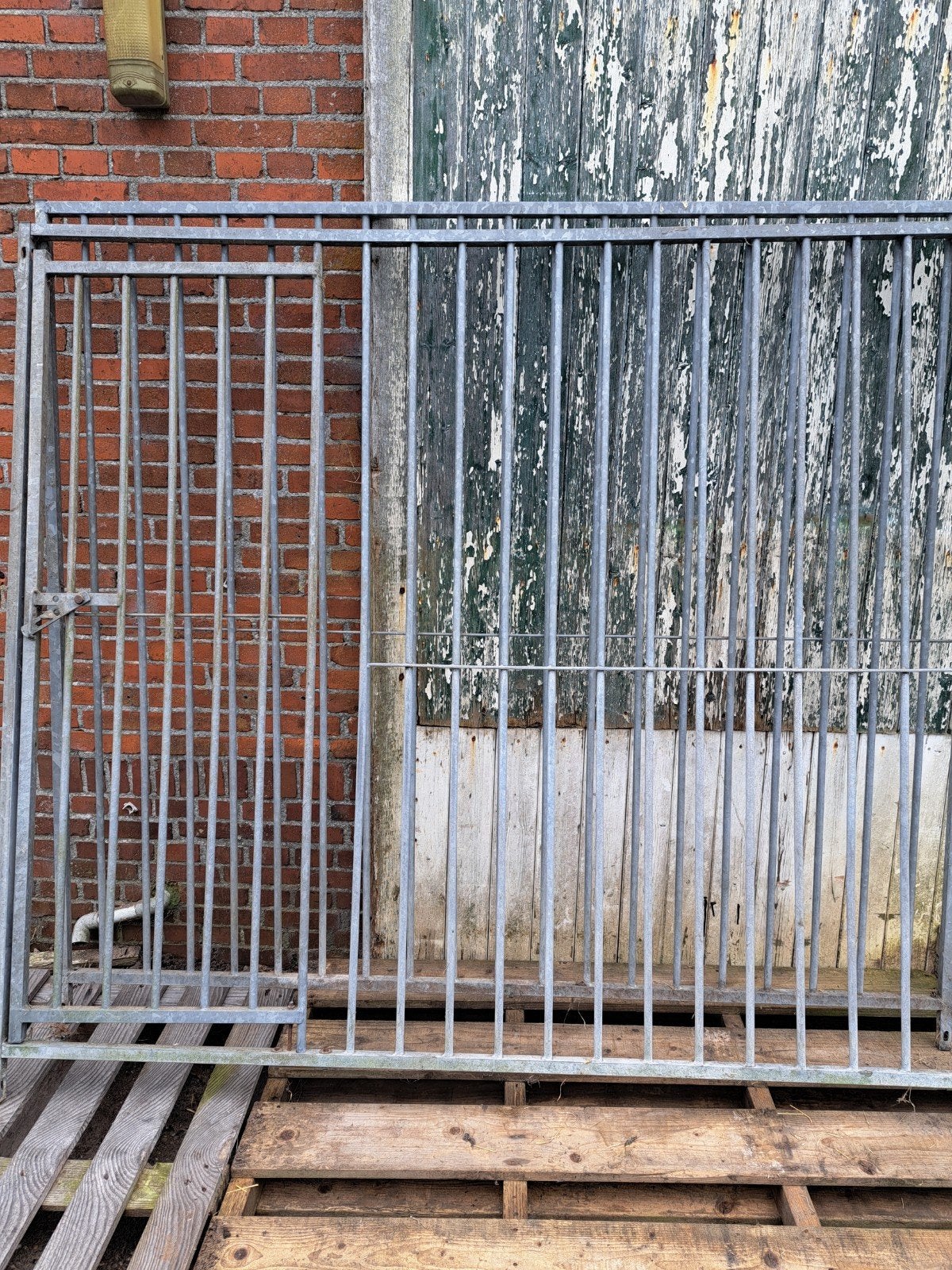 Kennel panelen totaal 23 stuks waarvan 6 met deur. Afmeting, Ophalen, 110 cm of meer, 100 cm of meer