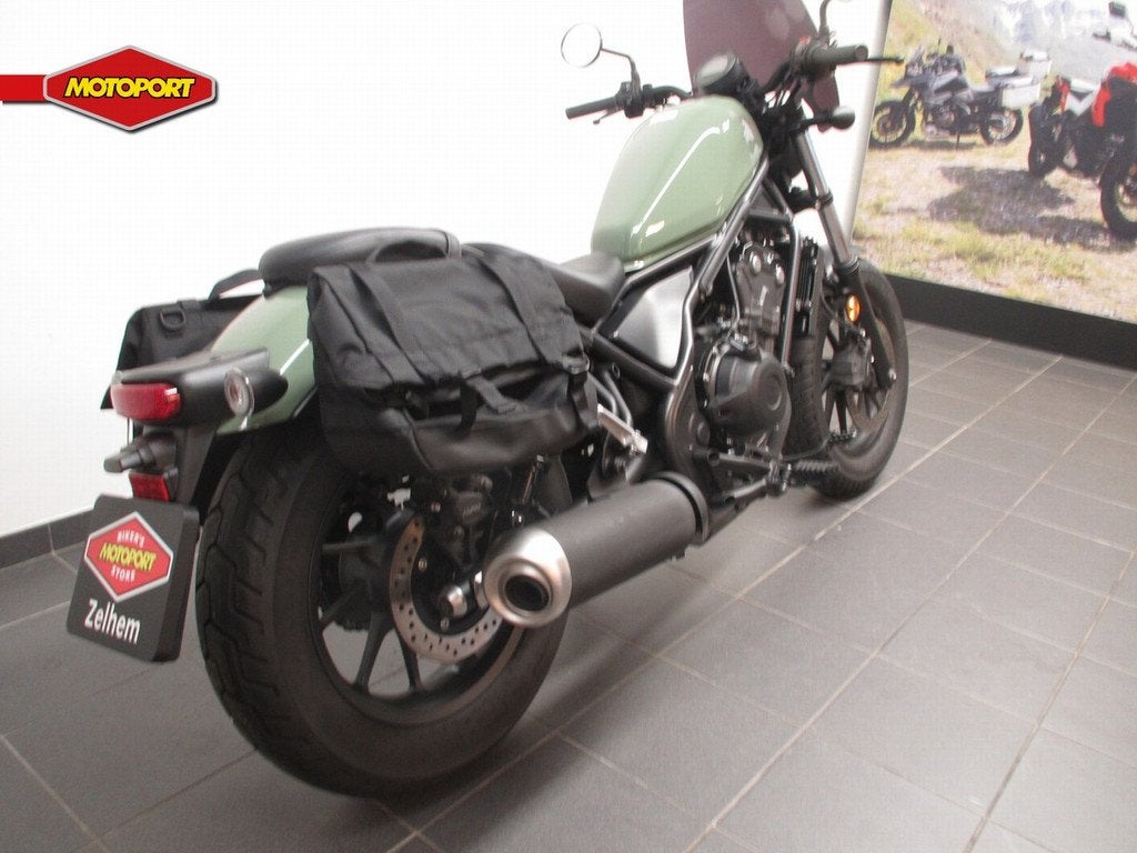 Honda CMX 500 REBEL (bj 2022), Doornveld 180-184
B-1731  ZELLIK, BE, Honda Motor Europe Ltd, Belgian Branche, Chopper, Bedrijf