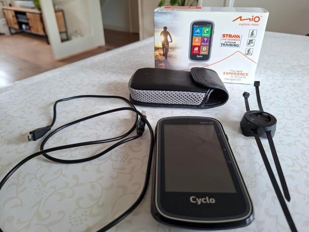 Mio Cyclo fietsnavigatie met Strava Live Segments, Fietsen en Brommers, Fietsaccessoires | Fietscomputers, Gebruikt, GPS, Ophalen of Verzenden