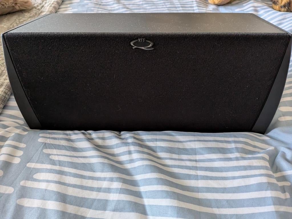 Kef 95c center speaker. Zwart, Audio, Tv en Foto, Luidsprekers, Zo goed als nieuw, 60 tot 120 watt, Center speaker, Ophalen