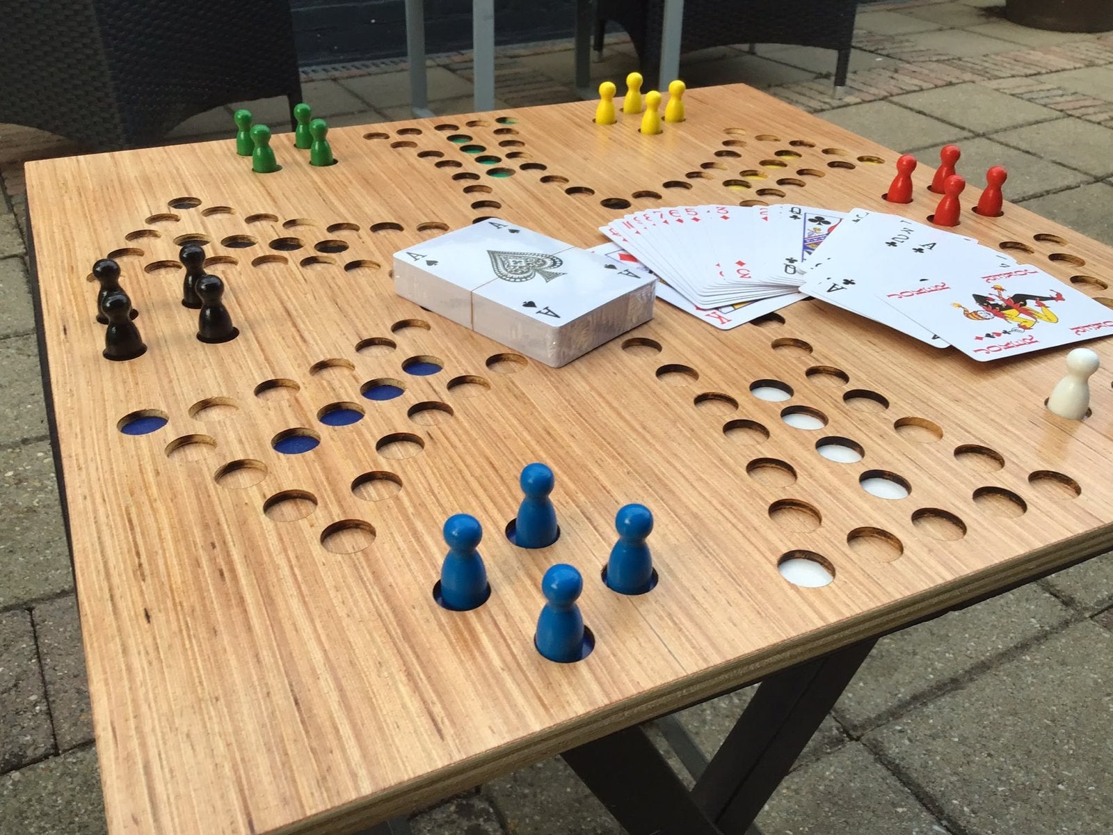 Handgemaakt Tokken / Keezenspel Bordspel, Drie of vier spelers, Ophalen of Verzenden, Zo goed als nieuw