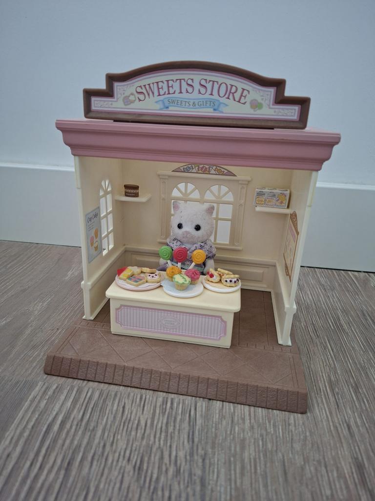Sylvanian Families Snoepwinkel, Ophalen, Zo goed als nieuw, Toebehoren