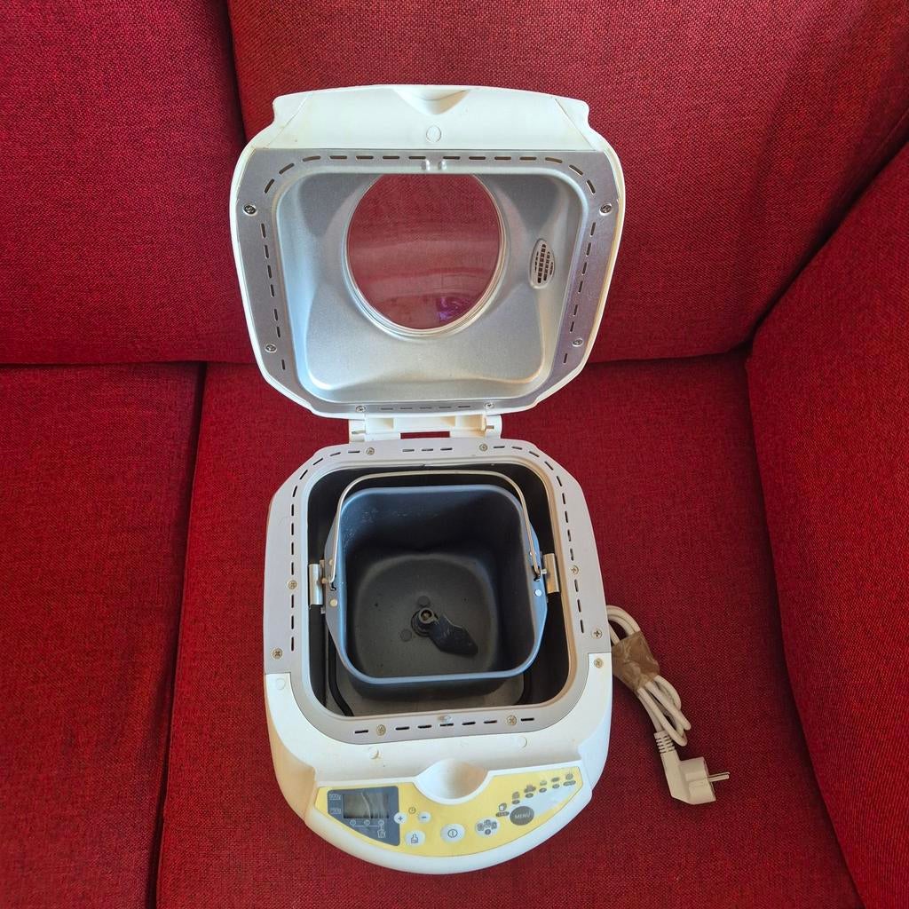 Broodmachine elektrisch - Zo goed als nieuw, Witgoed en Apparatuur, Broodbakmachines, Met timer, 800 tot 1200 gram deeg, Ophalen of Verzenden