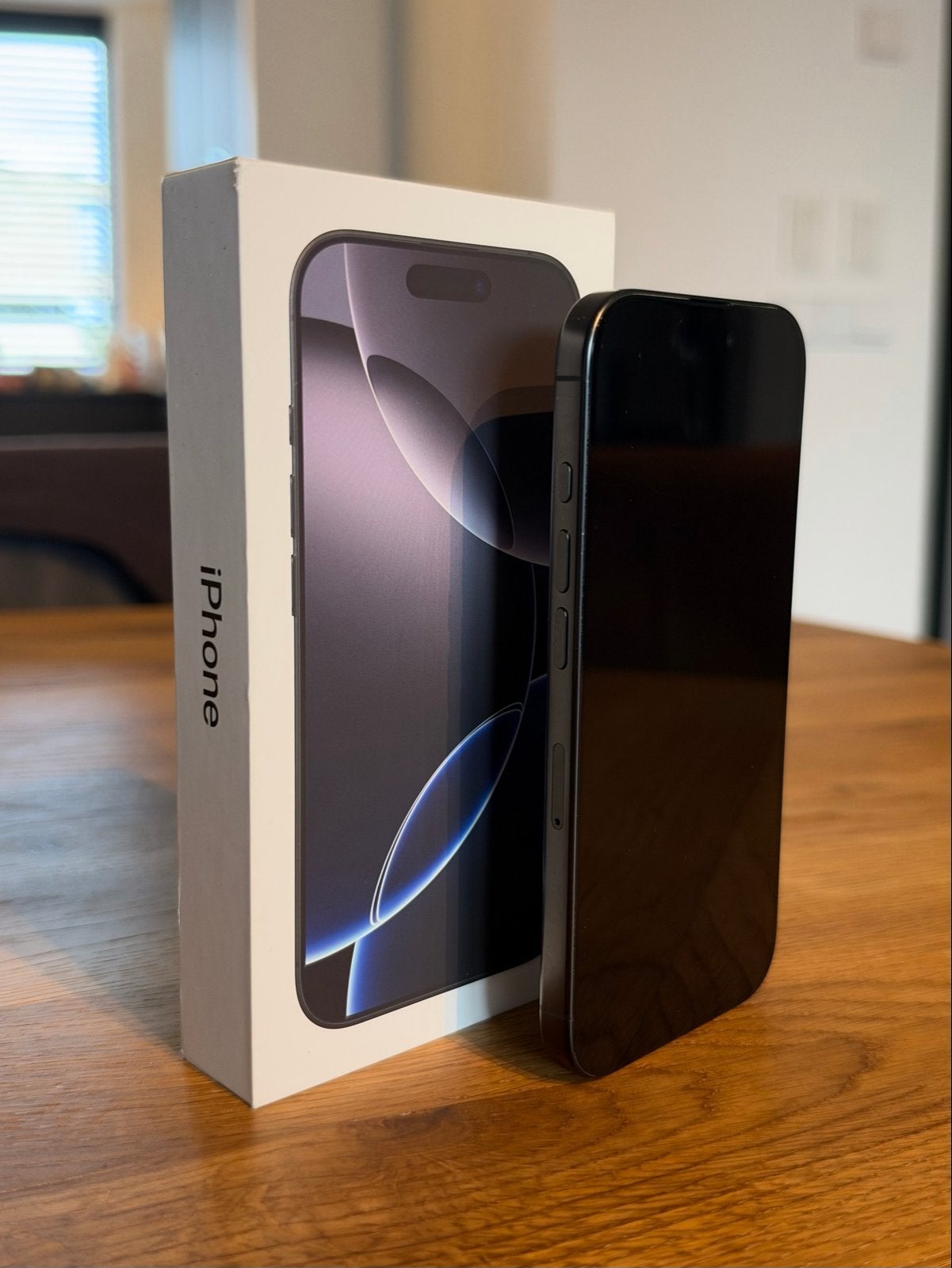 Apple iPhone 16 Pro 128GB Zwart, Telecommunicatie, 128 GB, Zwart, Zo goed als nieuw, Zonder simlock