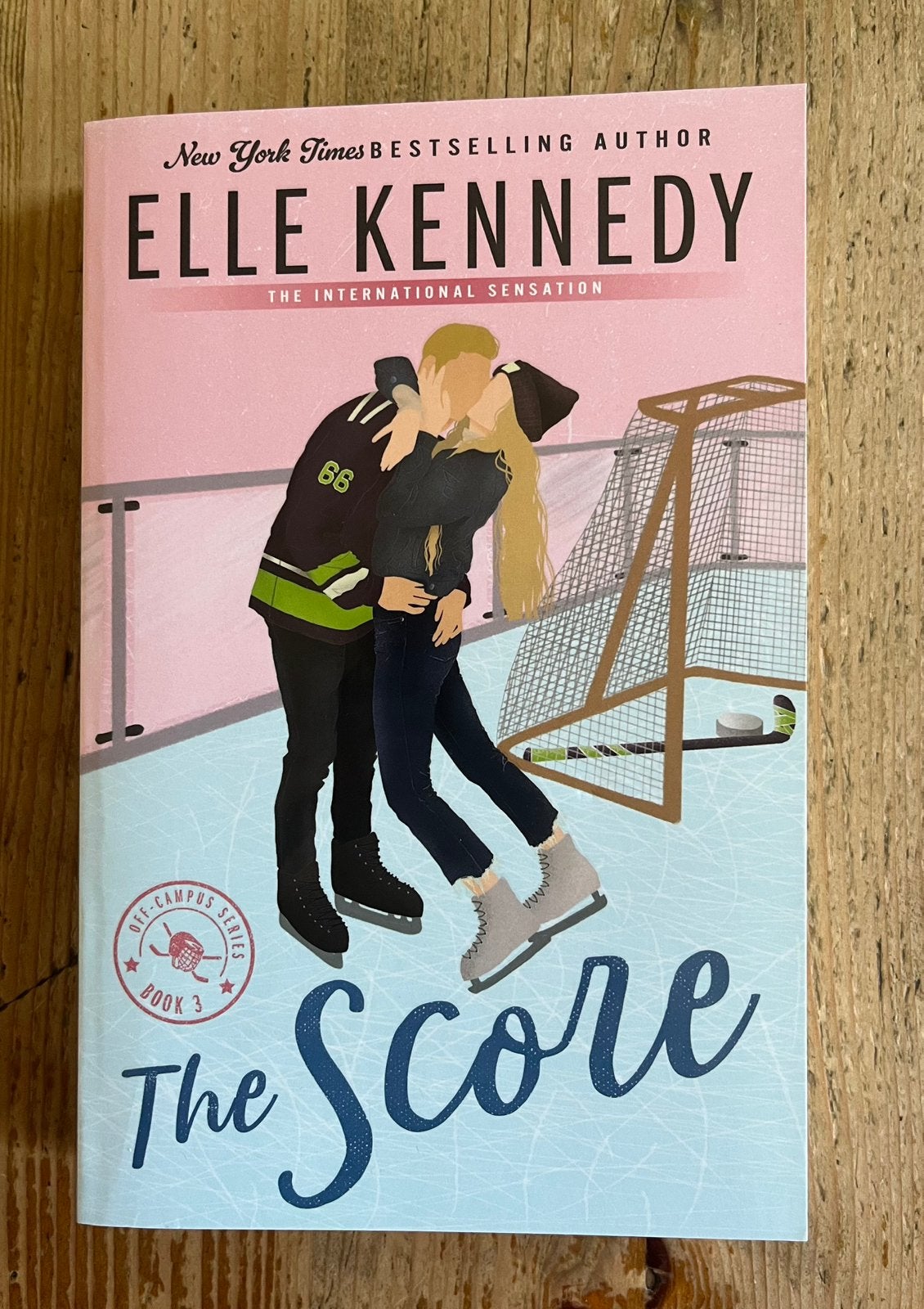 The Score - Elle Kennedy - Off Campus Engelstalig, Boeken, Chicklit, Ophalen of Verzenden, Nieuw