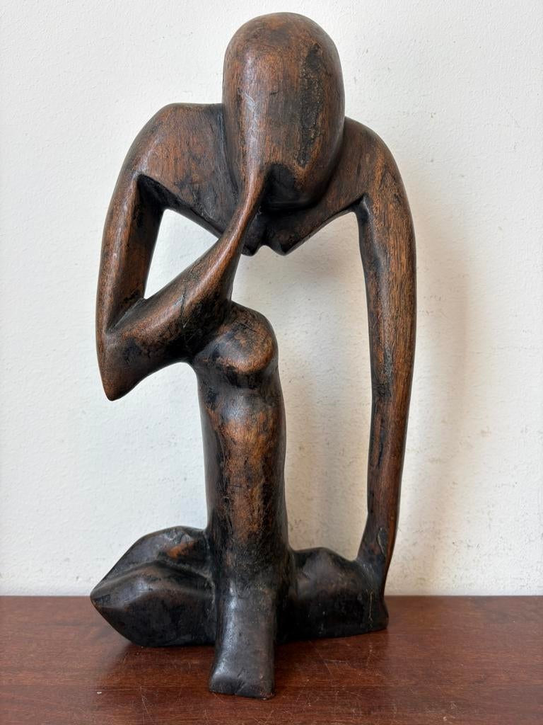 Abstract houten beeld van de denker naakt naar Rodin, Ophalen of Verzenden, Handgemaakt, 20 - 50 cm, Beeld