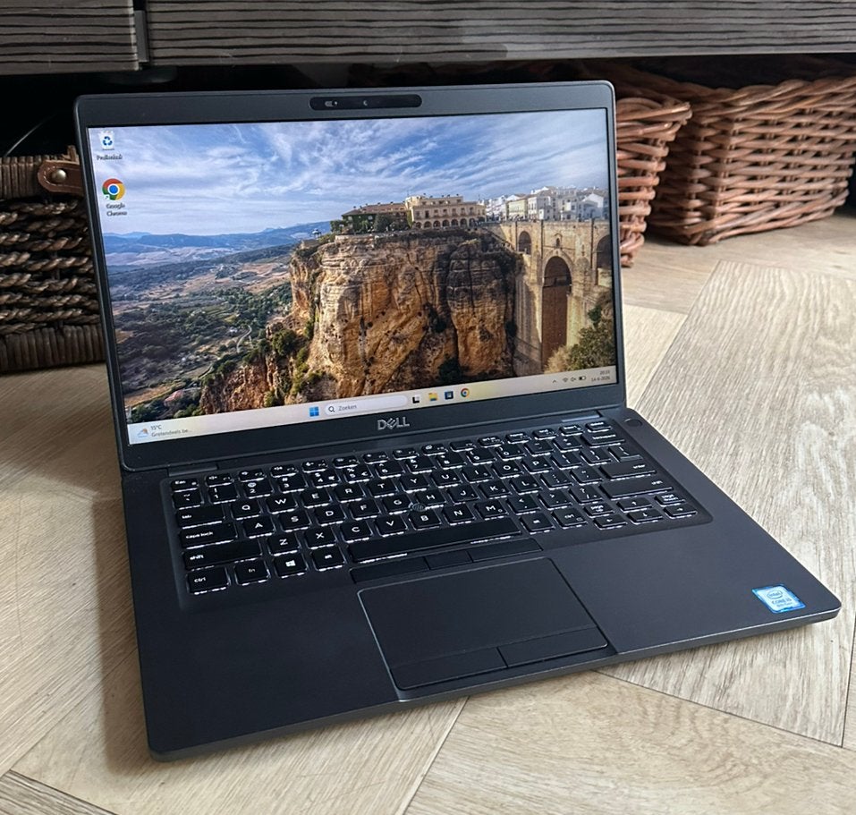 Snelle laptop / 8th gen / 8GB / W11 PRO / Office 365, 256 GB, 2 tot 3 Ghz, 15 inch, 8 GB