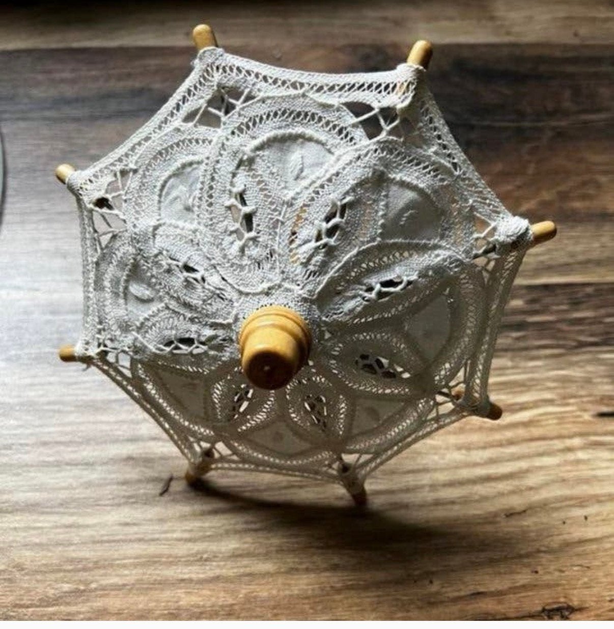 vintage decoratieve poppenhuis parasol, Ophalen of Verzenden, Zo goed als nieuw, Toebehoren