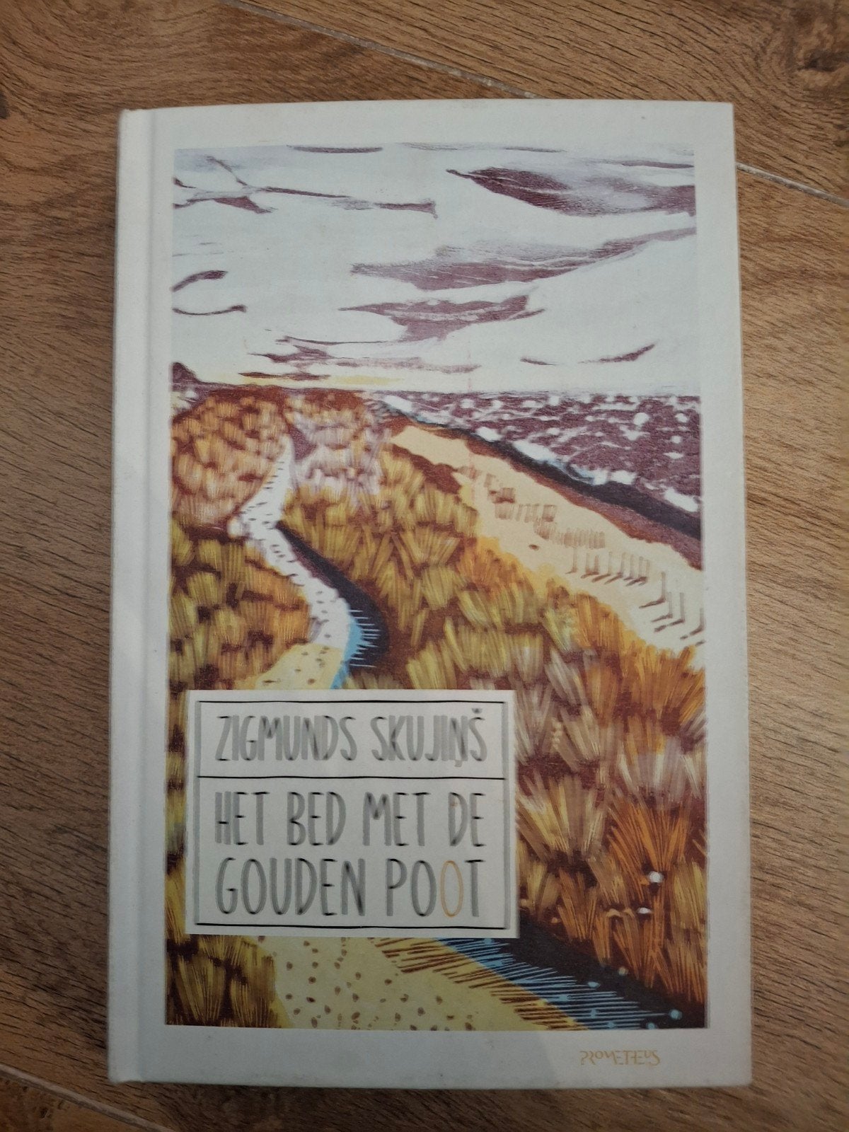 Zigmunds Skujiņš - Het bed met de gouden poot, Ophalen of Verzenden, Zo goed als nieuw, Zigmunds Skujiņš