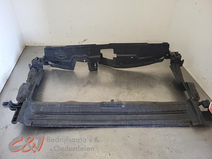 Luchtgeleider van een Renault Trafic, Gebruikt, -, Renault, -