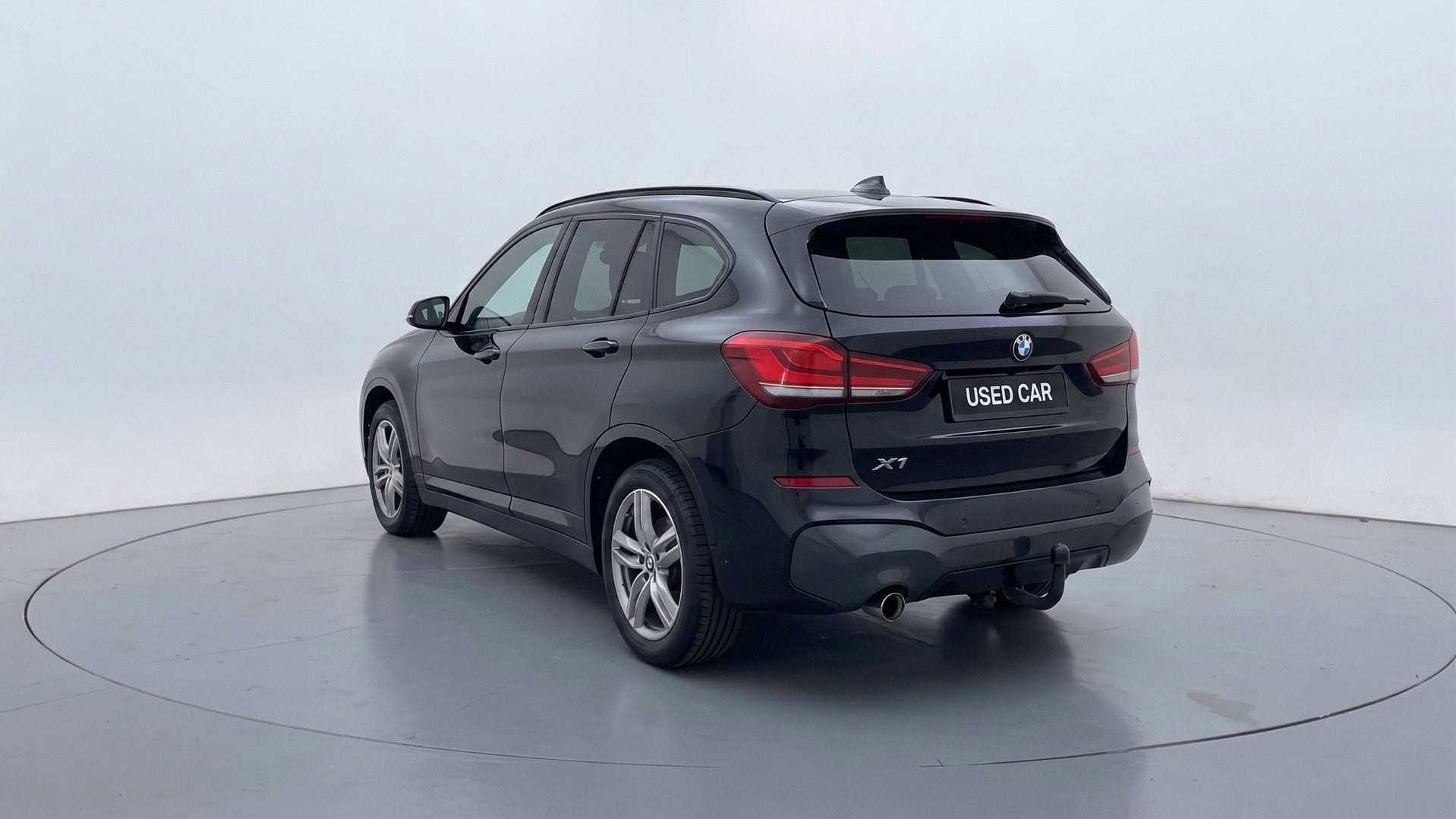 BMW X1 xDrive25e executive M-Sport | Trekhaak | Camera | Dea, Gebruikt, Leder en Stof, Zwart, Bedrijf