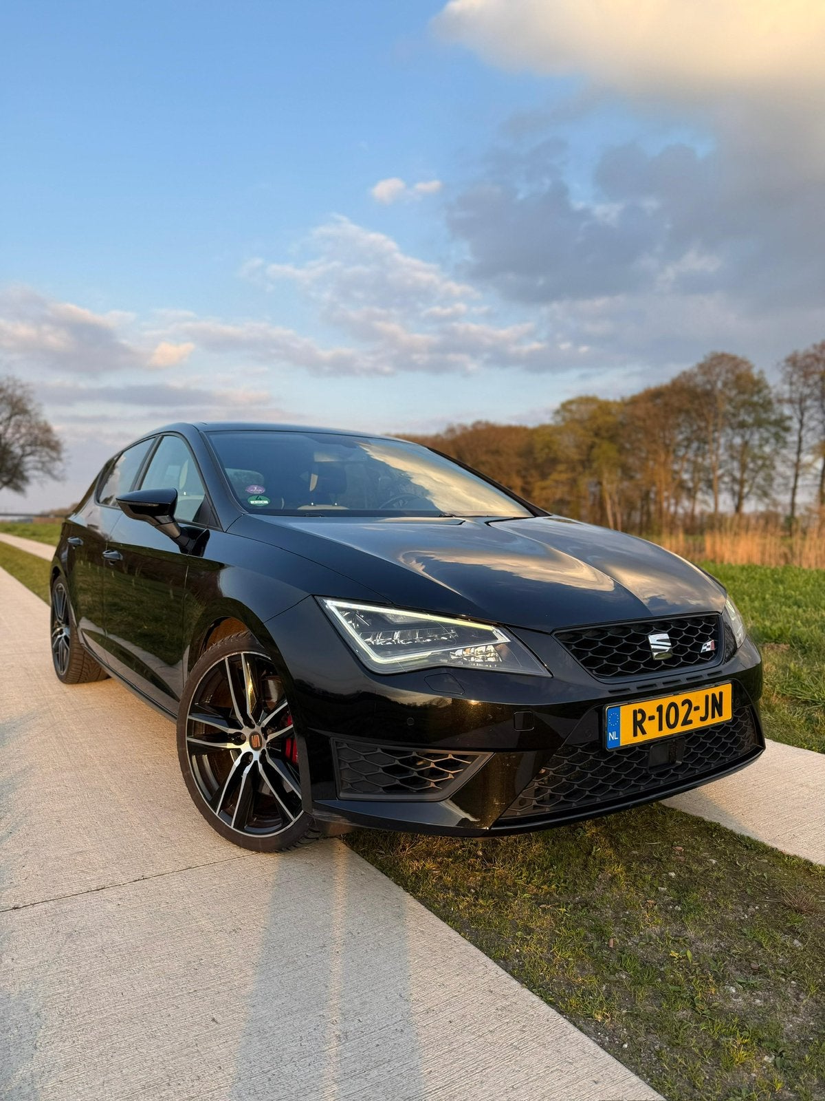 SEAT Leon Cupra 2.0 TSI 280 pk | Dealer | Pano | SEAT Sound, Auto's, Dealer onderhouden, 15 km/l, 1321 kg, 4 cilinders