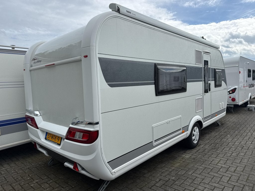 Hobby Excellent 560 WFU Luifel/Mover/fietsdrager, Caravans en Kamperen, Rondzit, Hobby, Bedrijf, Overige typen