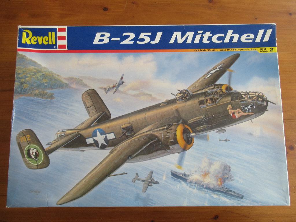 B-25J Mitchell (Revell 1/48) + extra's, Revell, Ophalen of Verzenden, Zo goed als nieuw, Groter dan 1:72