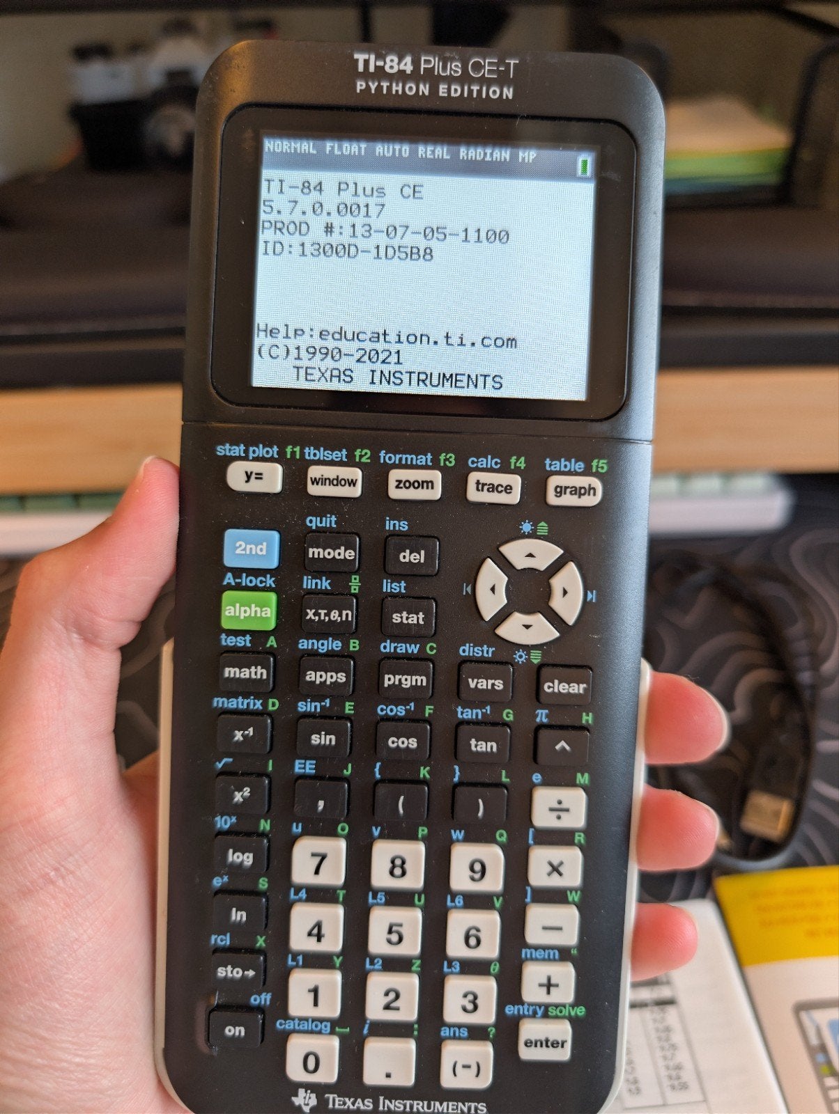 TI-84 Plus CE-T Python Edition, Ophalen of Verzenden, Grafische rekenmachine, Zo goed als nieuw