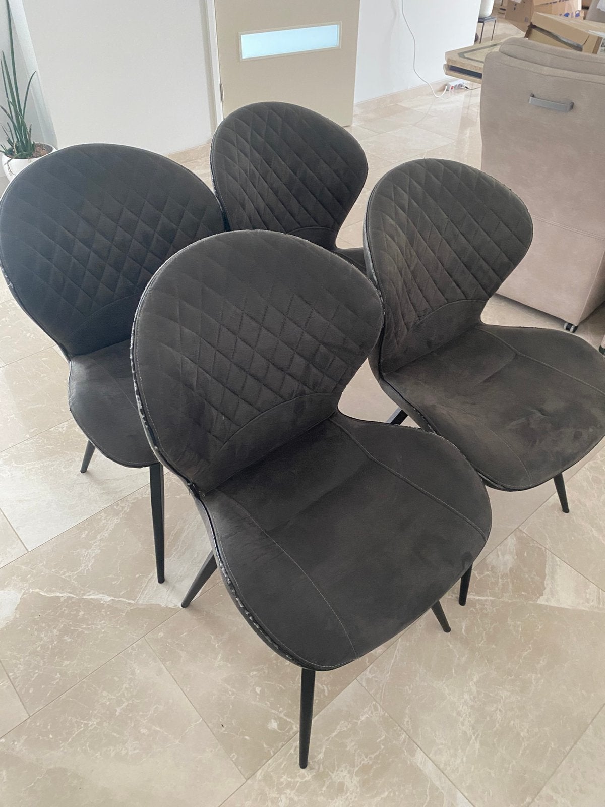 MX Sofa Eetkamerstoelen 4 Stuks, Ophalen of Verzenden, Zo goed als nieuw, Zwart, Vier