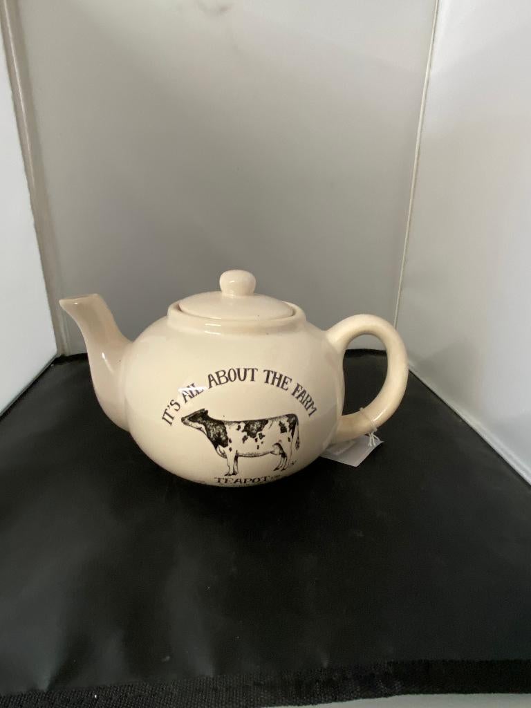 Theepot Koe Moo servies, Overige materialen, Overige typen, Nieuw, Ophalen of Verzenden