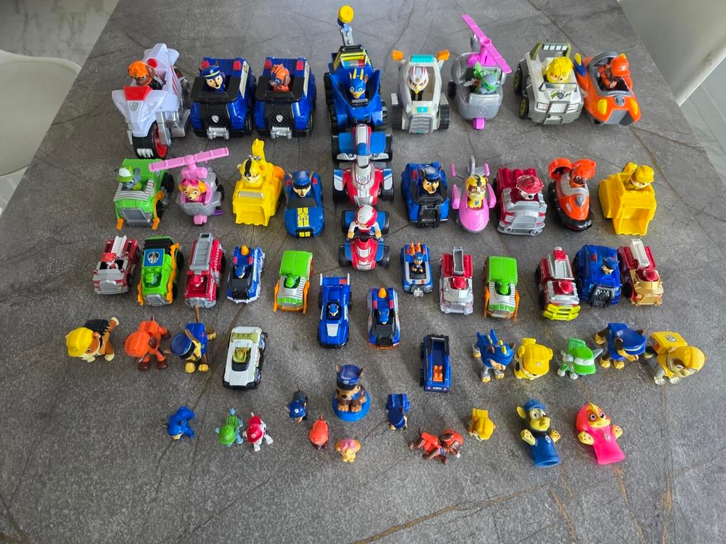 Grote Paw Patrol collectie - 54 stuks voertuigen en figuren, Ophalen of Verzenden, Gebruikt, Jongen of Meisje