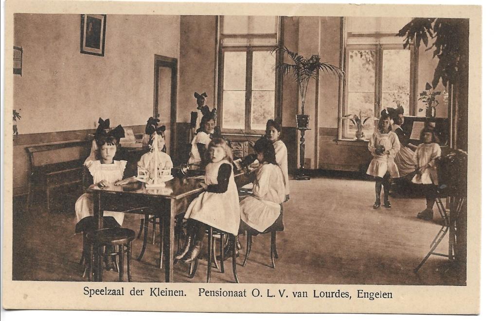 Pensionaat te Engelen Brabant, Verzamelen, Ansichtkaarten | Nederland, Ophalen of Verzenden, Voor 1920, Ongelopen, Noord-Brabant