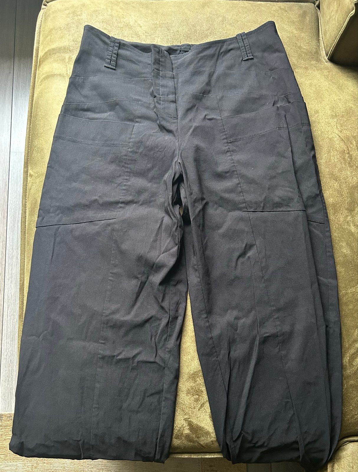 Zwarte driekwart broek met wijde pijpen, Maat 38/40 (M), Zwart, Ophalen of Verzenden, Driekwart