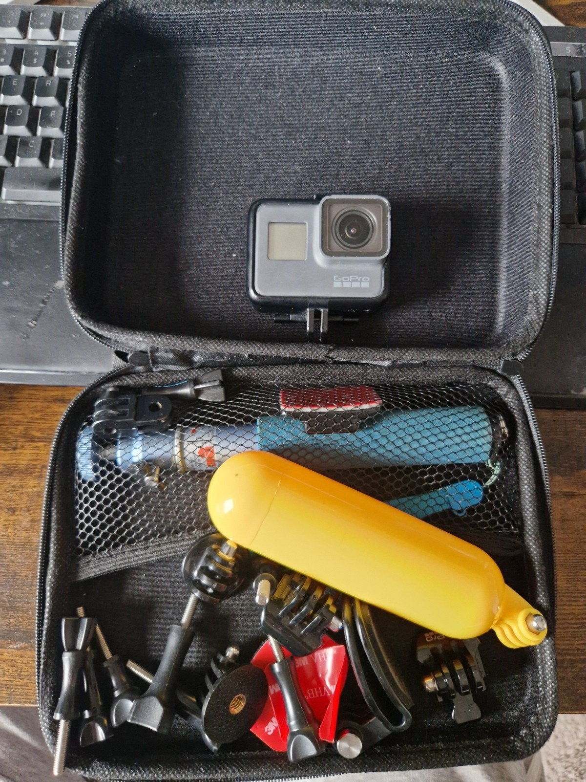 GoPro Hero 5 met accessoires en koffer, Ophalen
