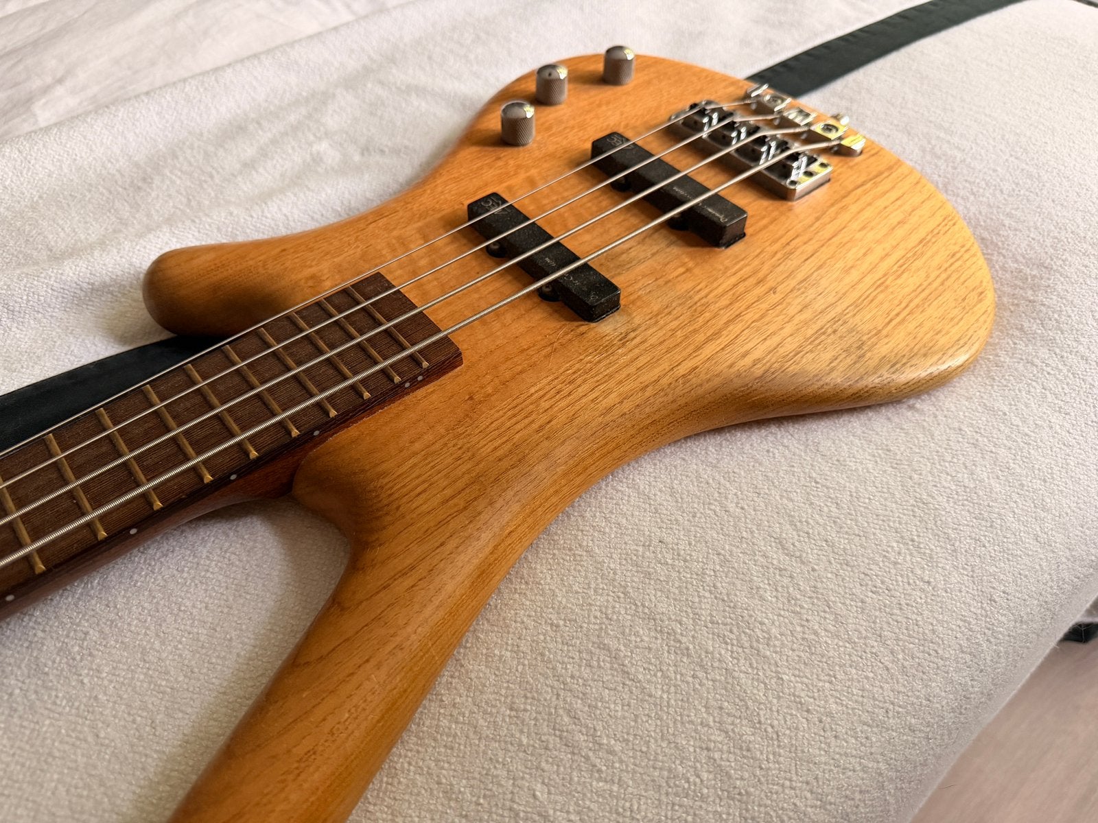 Warwick Corvette STD4 basgitaar! 4-snarig, Muziek en Instrumenten, Ophalen, Gebruikt, Elektrisch