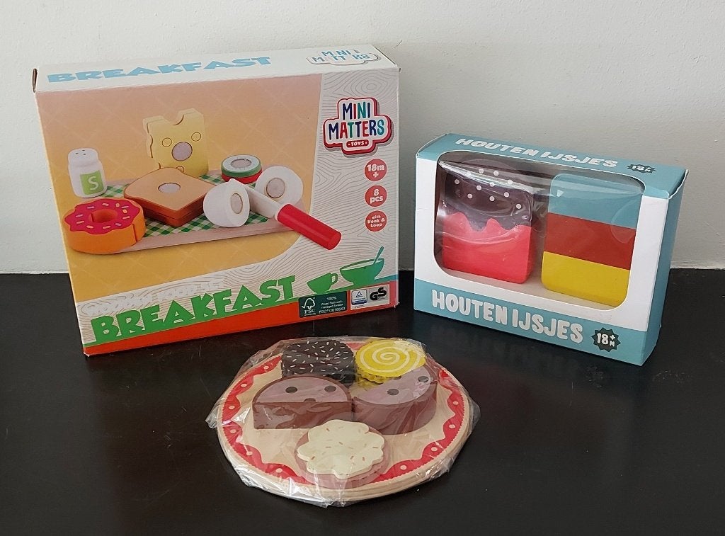 Houten speelgoed ijsjes koekjes ontbijtset, Ophalen of Verzenden, Zo goed als nieuw, Overige typen