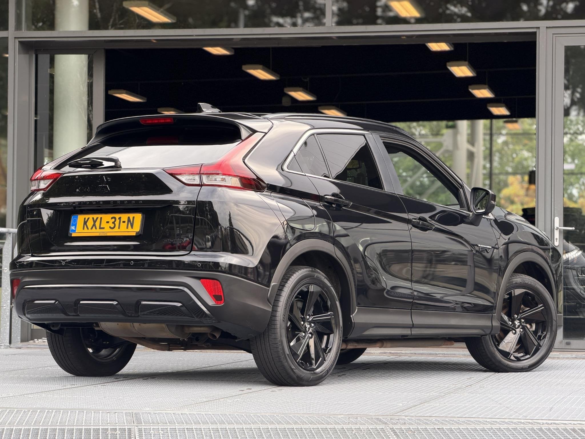 Mitsubishi Eclipse Cross 2.4 PHEV Black Edition | Adaptieve, Automaat, 188 pk, 14 kWh, Euro 6