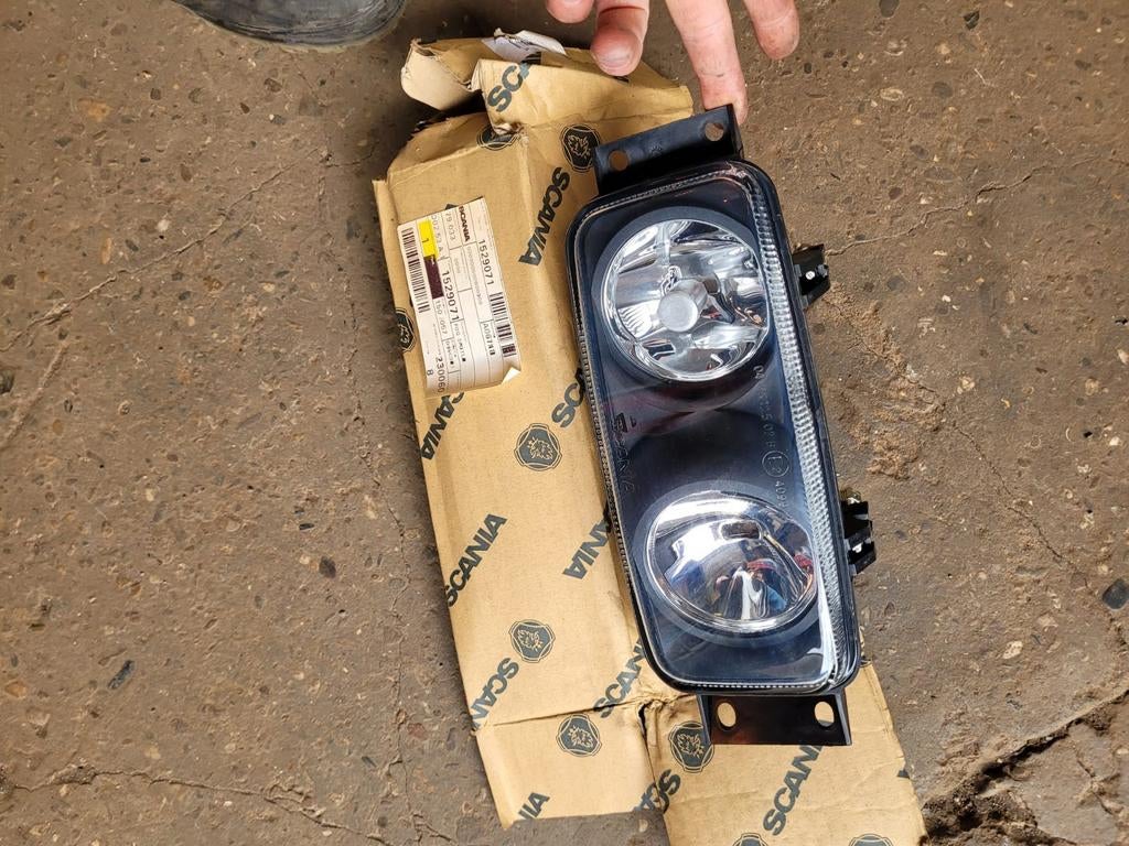 Nieuwe Mistlamp Rechts voor Scania 4-serie, Ophalen of Verzenden, Nieuw, Overige automerken