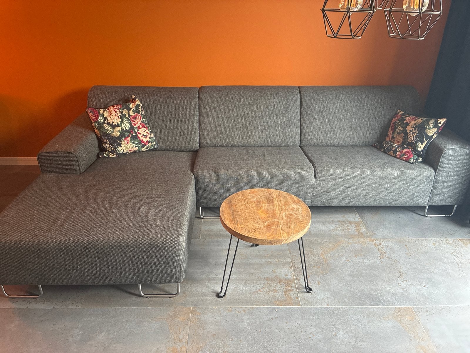 Comfortabele grijze hoekbank, Ophalen, 250 tot 300 cm, 100 tot 125 cm, Hoekbank