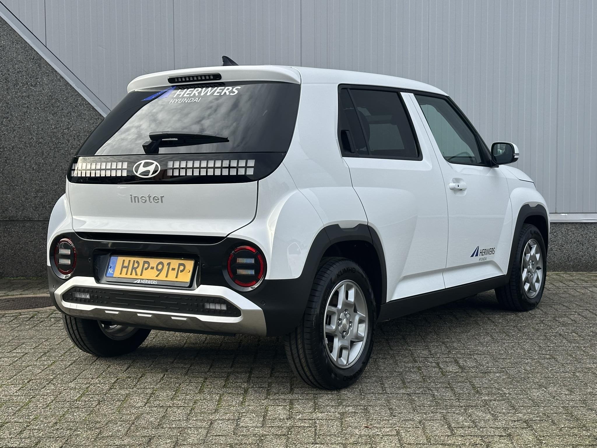 Hyundai INSTER Pulse 49 kWh / Navigatie / Achteruitrijcamera, Auto's, Stof, Wit, Origineel Nederlands, Automatische klimaatregeling