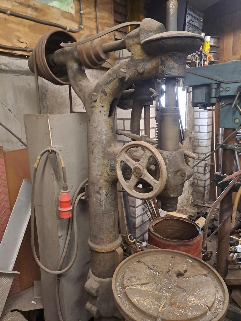 Kolomboormachine, Ophalen
