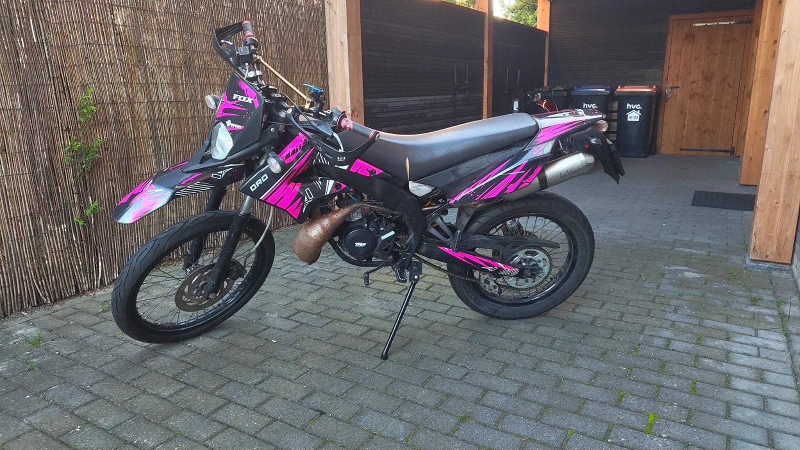 Derbi  senda 2016 50cc, Fietsen en Brommers, Ophalen, 6 versnellingen, Gebruikt, Maximaal 45 km/u