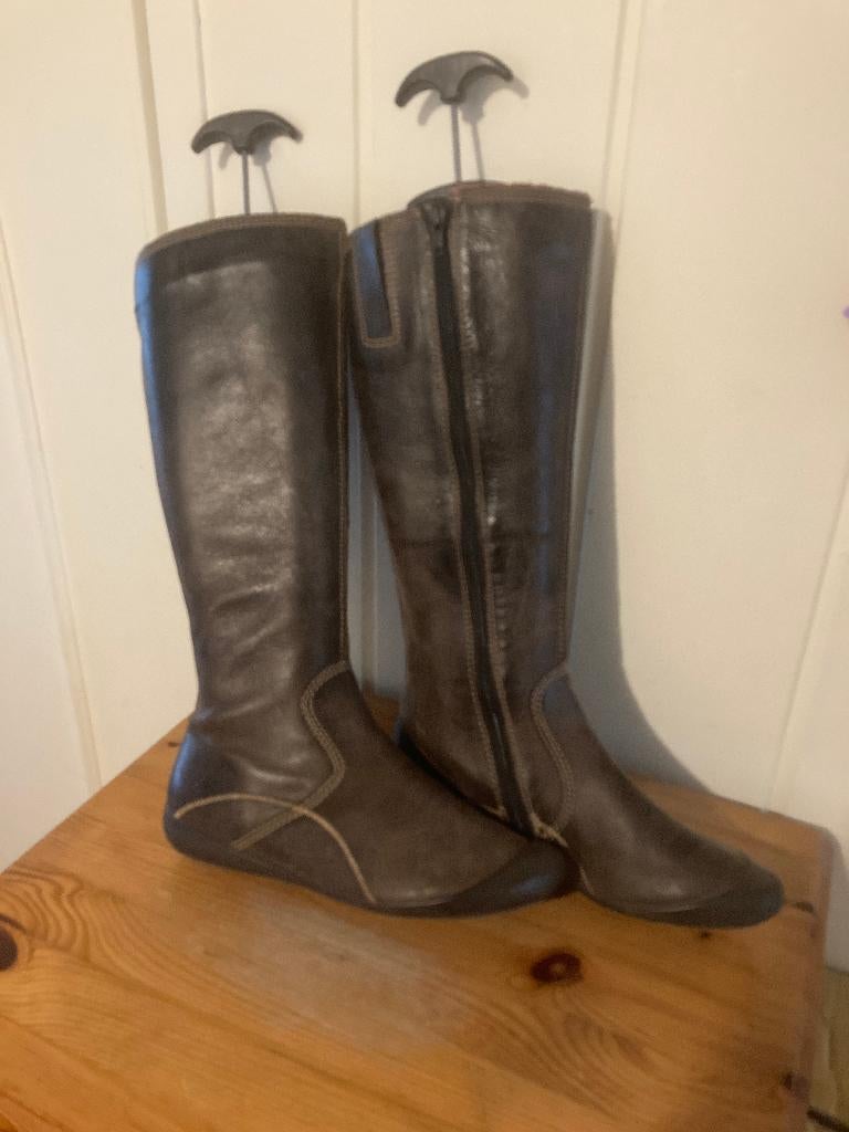 Aparte bruine dik leren hoge laarzen van Ecco, maat 37, Kleding | Dames, Schoenen, Bruin, Verzenden, Zo goed als nieuw, Hoge laarzen
